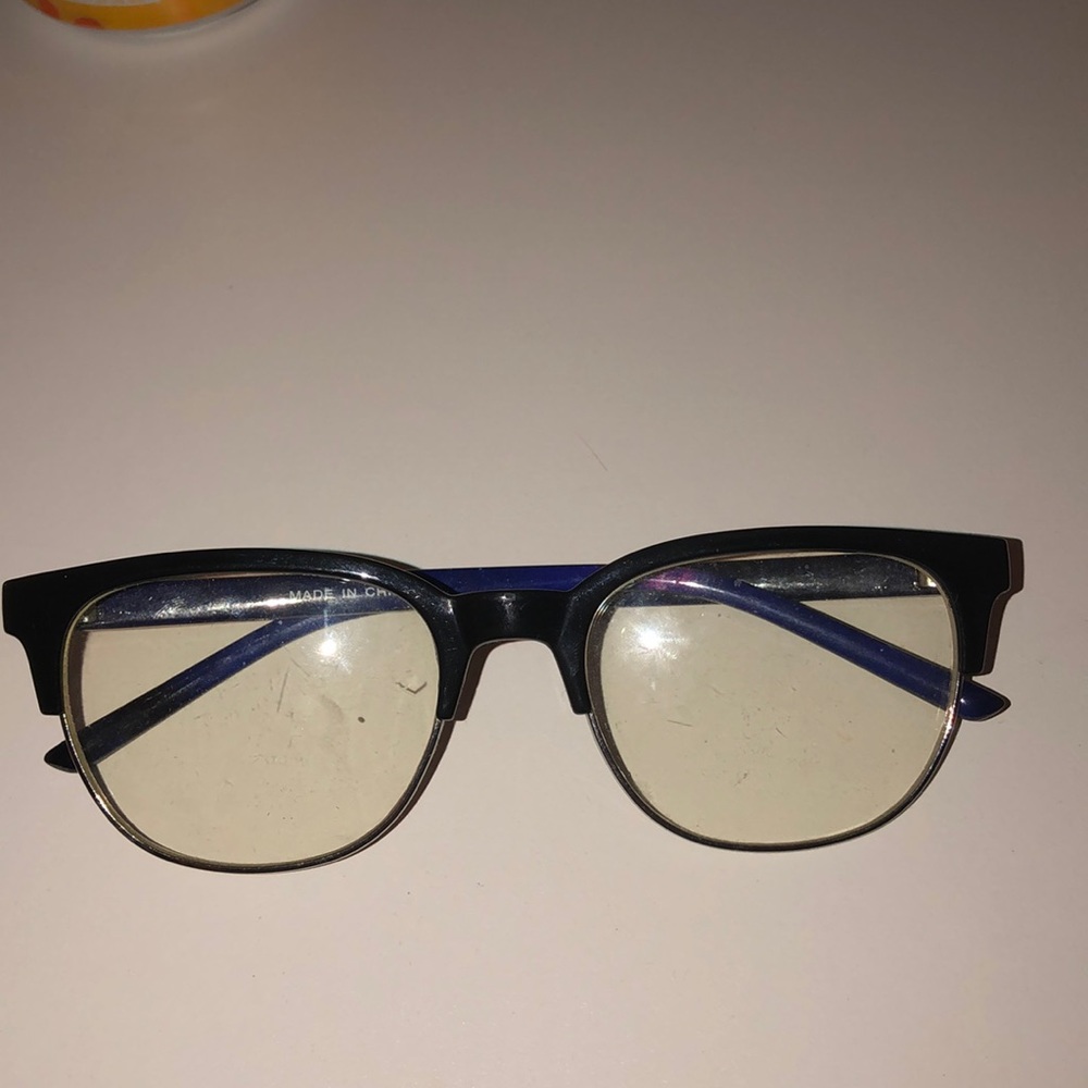 Fake glasses